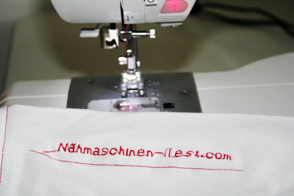 W6 N 5000: Buchstaben nähen